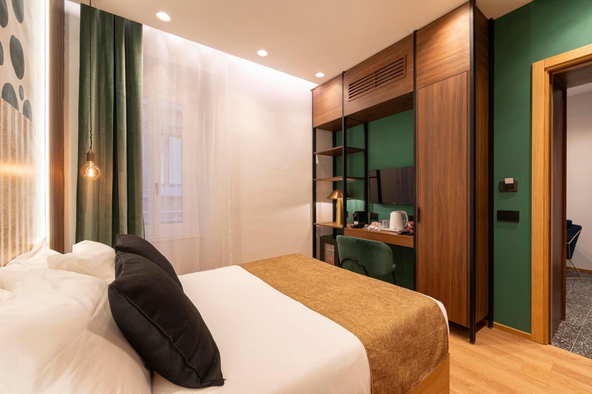 Grand Master Suite - Symphony โรม ภายนอก รูปภาพ